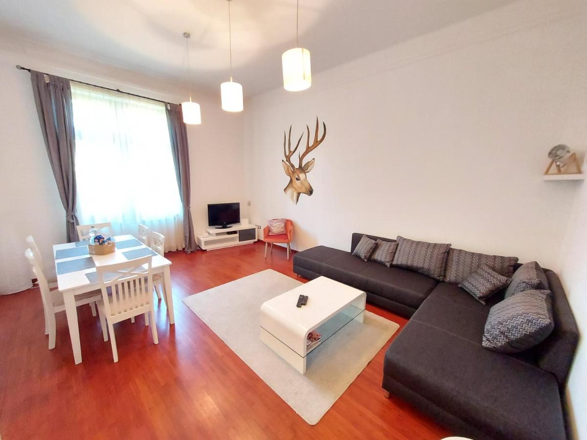 Deák Apartman Sopron Exterior foto